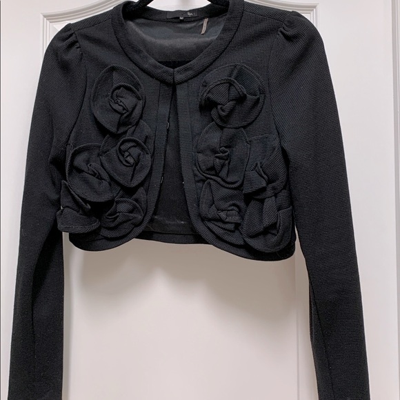 Ryu Crop Cropped Black Sweater Jacket Bolero Floral Flower Armani Rosette Look - Picture 1 of 10